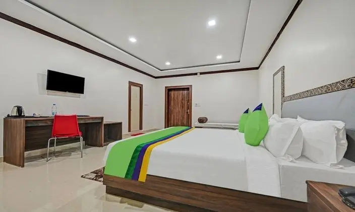 Deluxe Tek Büyük Yataklı Oda