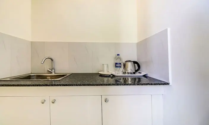 Premium Tek Büyük Yataklı Oda
