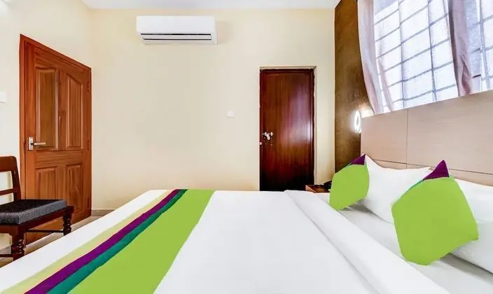 Premium Tek Büyük Yataklı Oda