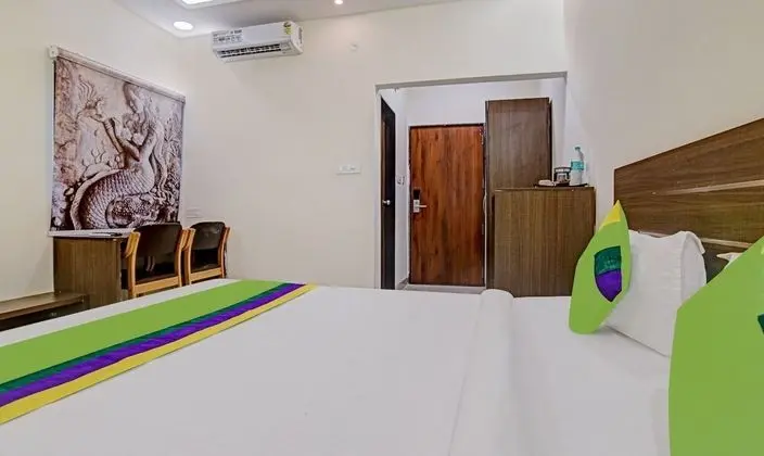 Standard Tek Büyük Yataklı Oda