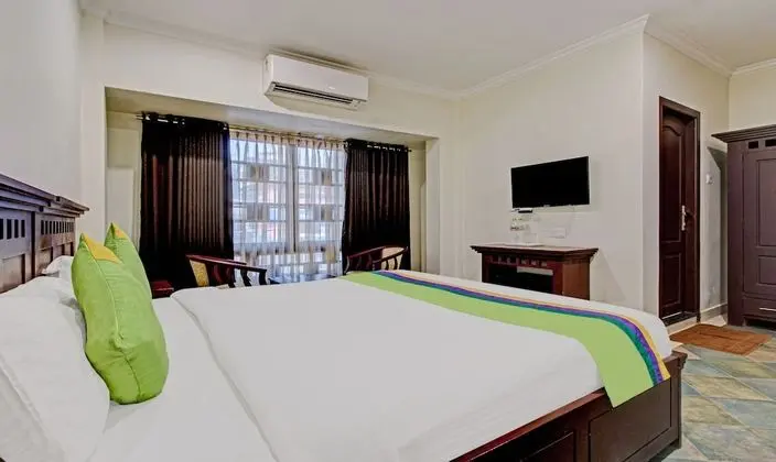 Standard Tek Büyük Yataklı Oda