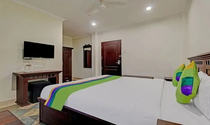 Standard Tek Büyük Yataklı Oda