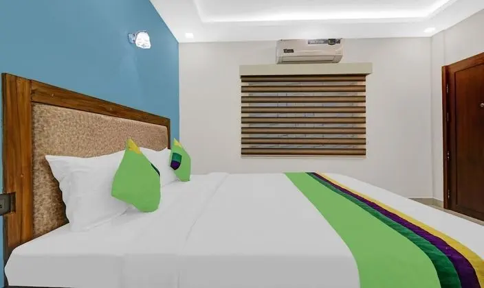 Premium Tek Büyük Yataklı Oda
