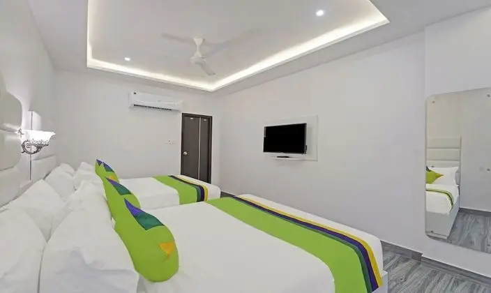 Premium Tek Büyük Yataklı Oda