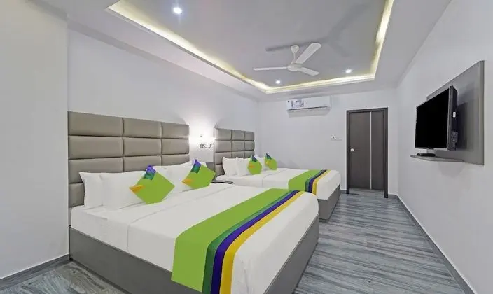 Premium Tek Büyük Yataklı Oda