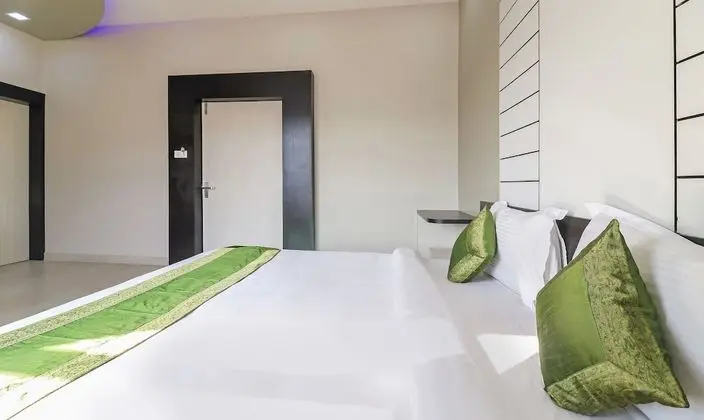Deluxe Oda, 1 En Büyük (King) Boy Yatak, Sigara İçilmez, Şehir Manzaralı