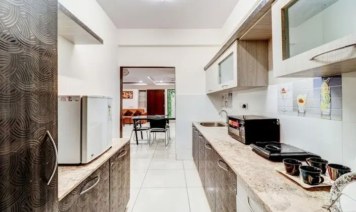 Premium Tek Büyük Yataklı Oda