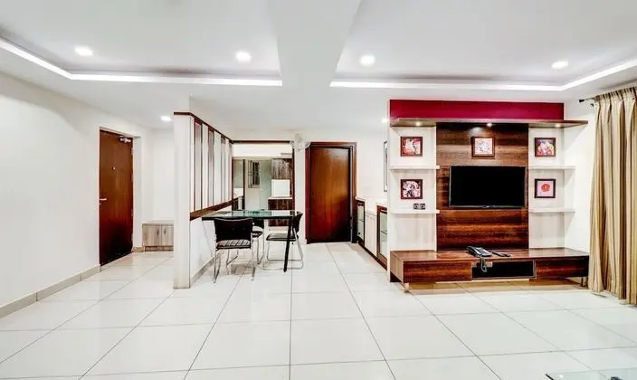 Premium Tek Büyük Yataklı Oda