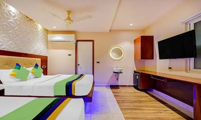 Deluxe Tek Büyük Yataklı Oda