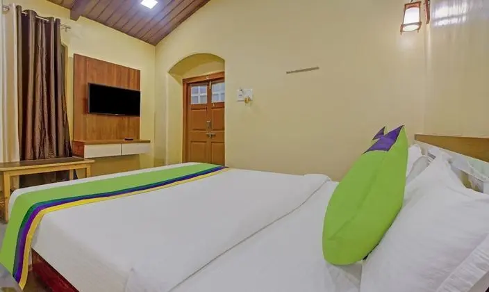 Standard Tek Büyük Yataklı Oda