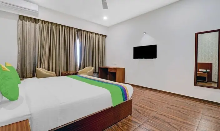 Deluxe Tek Büyük Yataklı Oda