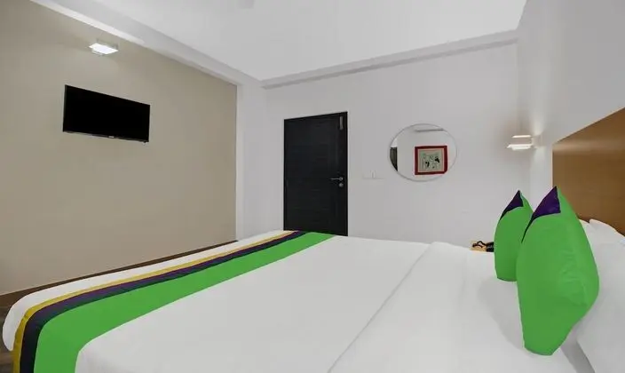 Standard Tek Büyük Yataklı Oda