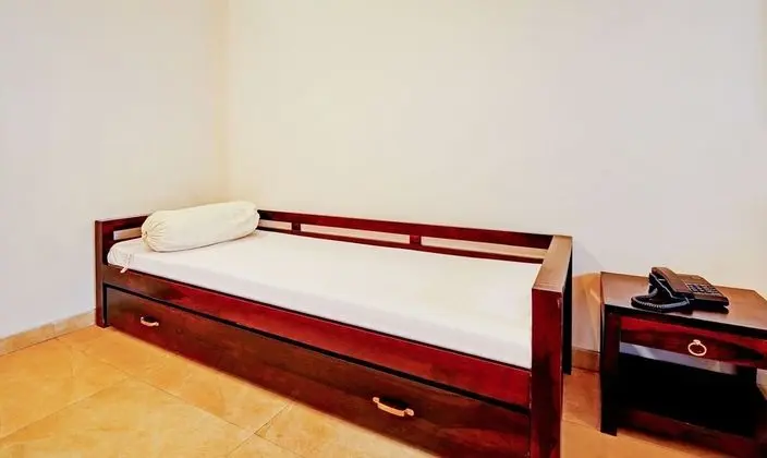 Premium Tek Büyük Yataklı Oda