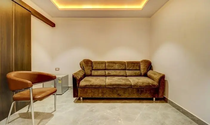 Premium Tek Büyük Yataklı Oda