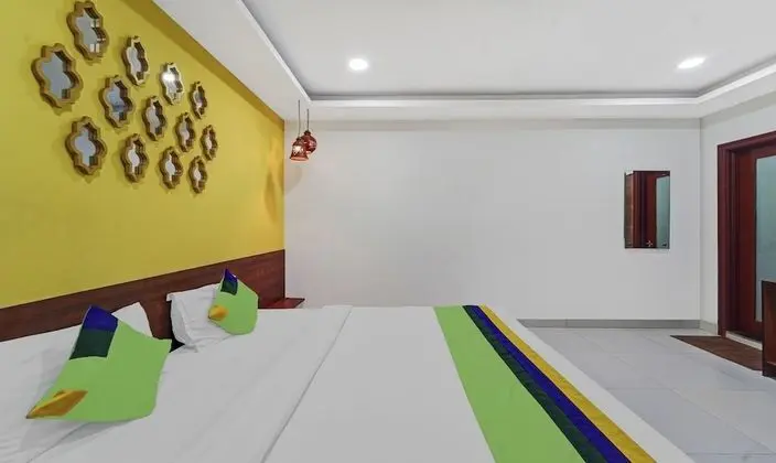 Premium Tek Büyük Yataklı Oda