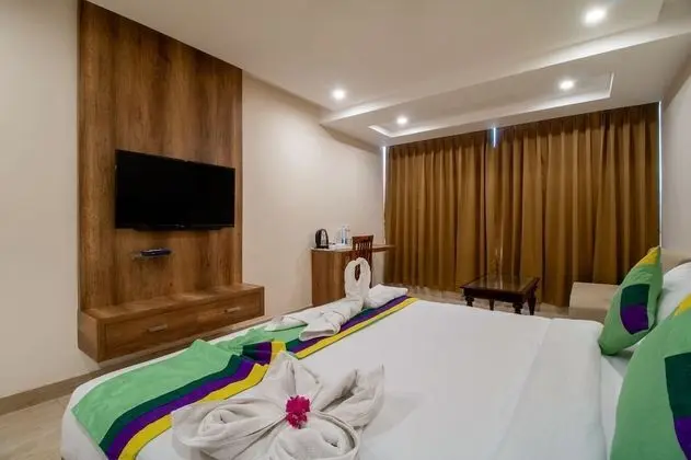 Deluxe Tek Büyük Yataklı Oda