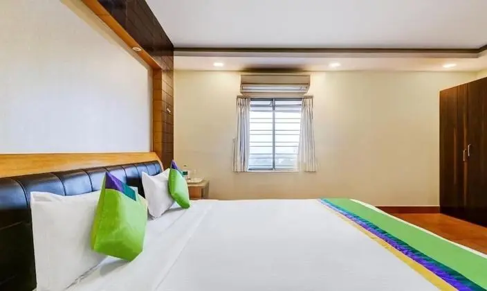 Premium Tek Büyük Yataklı Oda