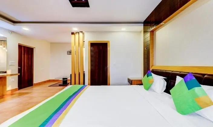 Premium Tek Büyük Yataklı Oda