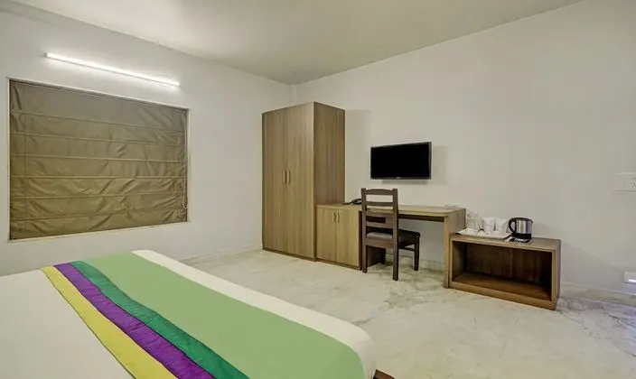 Deluxe Tek Büyük Yataklı Oda