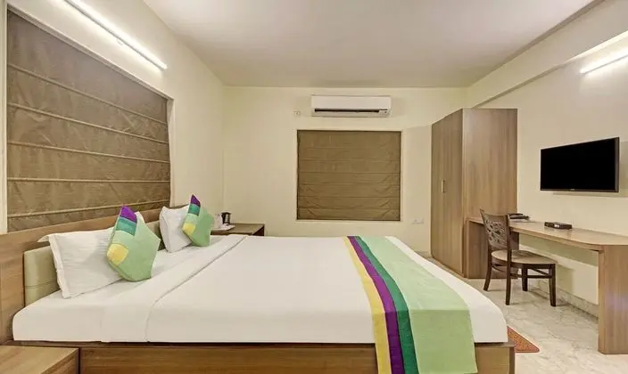 Deluxe Tek Büyük Yataklı Oda