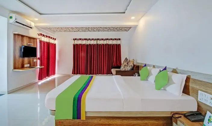 Premium Tek Büyük Yataklı Oda