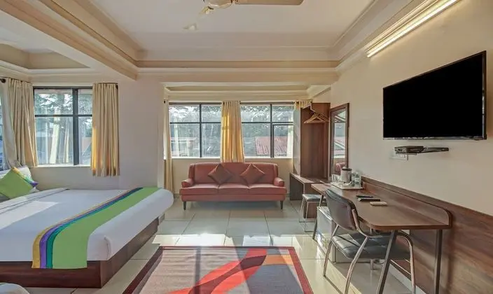 Deluxe Tek Büyük Yataklı Oda