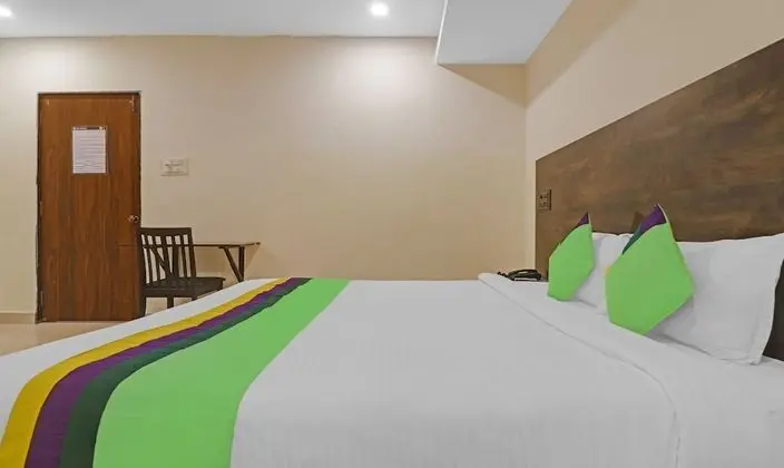 Premium Tek Büyük Yataklı Oda