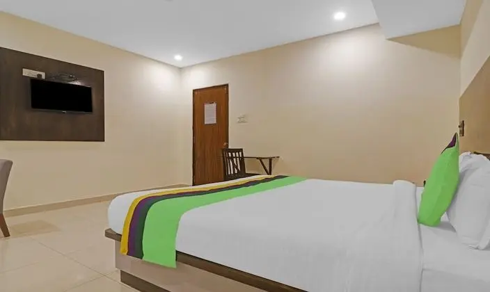 Premium Tek Büyük Yataklı Oda