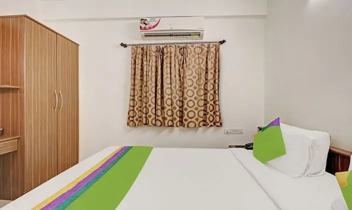 Standard Tek Büyük Yataklı Oda