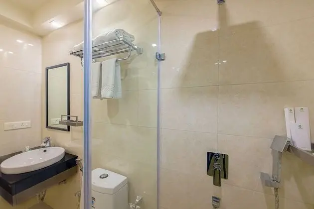 Deluxe Tek Büyük Yataklı Oda, 1 En Büyük (King) Boy Yatak, Sigara İçilmez