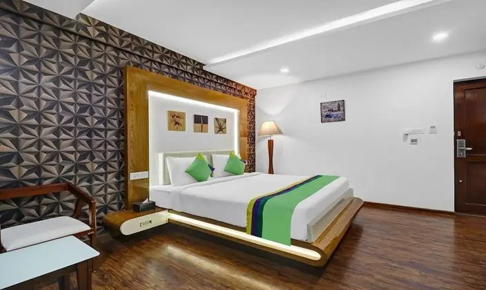 Deluxe Tek Büyük Yataklı Oda