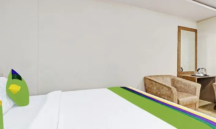 Premium Tek Büyük Yataklı Oda