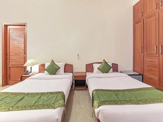 Deluxe Oda, Birden Çok Yatak, Sigara İçilebilir