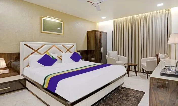 Deluxe Tek Büyük Yataklı Oda