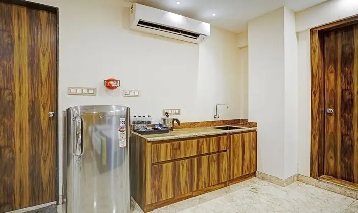 Premium Tek Büyük Yataklı Oda