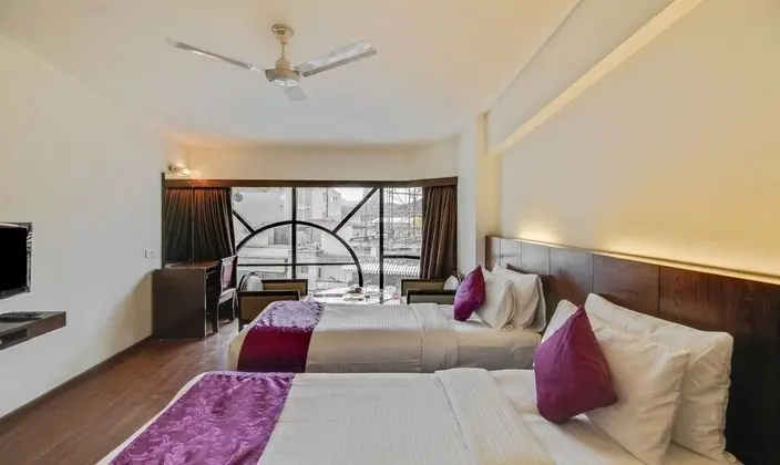 Deluxe Oda, Birden Çok Yatak, Sigara İçilmez