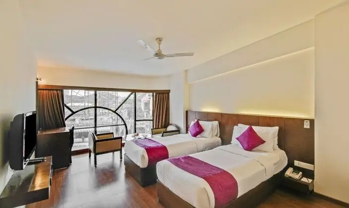 Deluxe Oda, Birden Çok Yatak, Sigara İçilmez