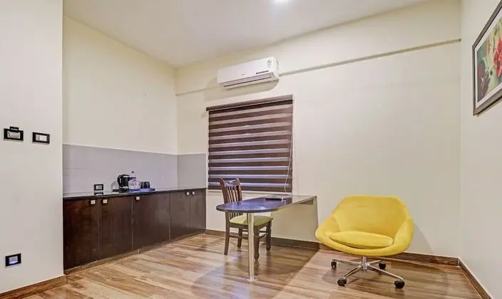 Premium Tek Büyük Yataklı Oda