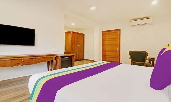 Deluxe Tek Büyük Yataklı Oda