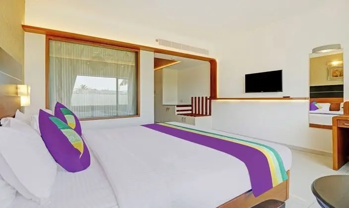 Deluxe Tek Büyük Yataklı Oda