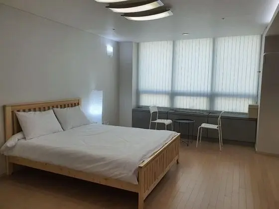 Basic Tek Büyük Yataklı Oda