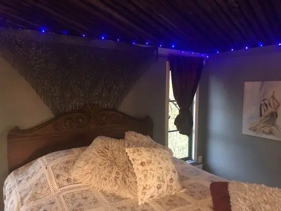 Kulübe, 1 En Büyük (King) Boy Yatak