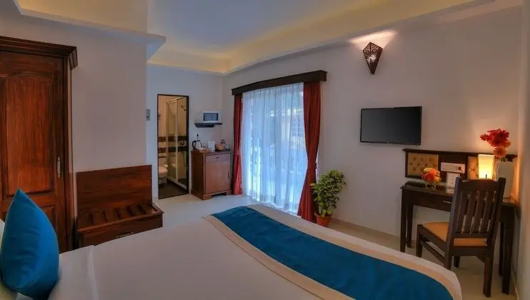 Superior with Balcony
