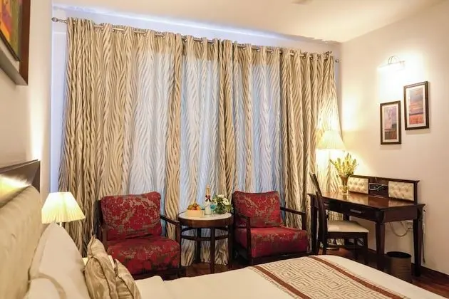 Deluxe Tek Büyük Yataklı Oda