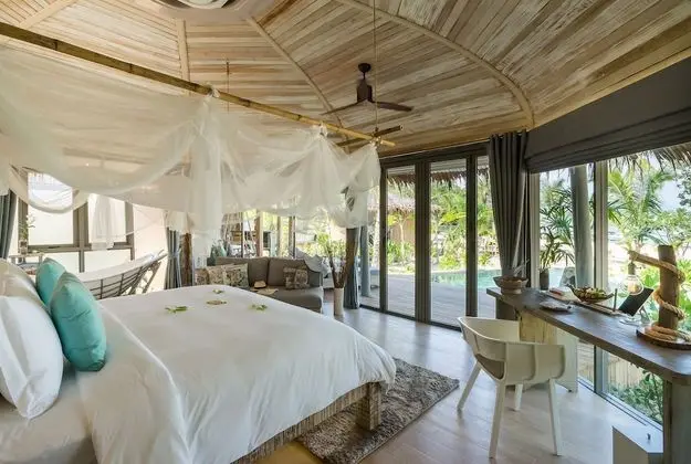 Villa, Kişiye Özel Havuzlu, Denize Sıfır