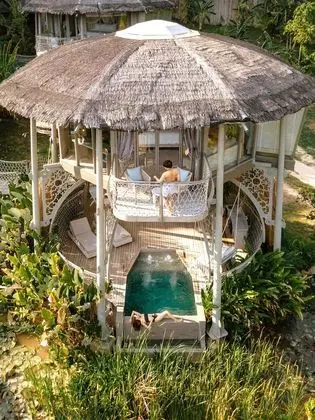 Villa (TreeHouse)