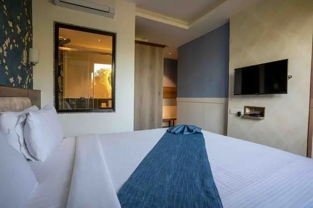 Trendy Room