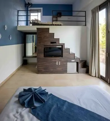 Trendy Suites with Attic