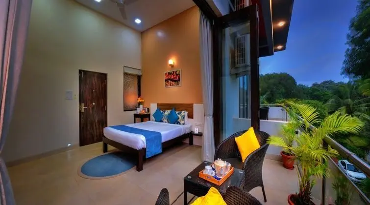 Trendy Suites with Attic