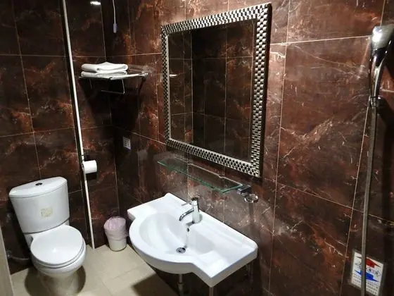 Standard Tek Büyük Yataklı Oda (105)